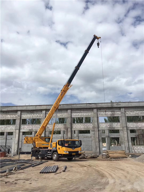 霍山县吊装作业前会做设备检查吗？安全保障措施有哪些？